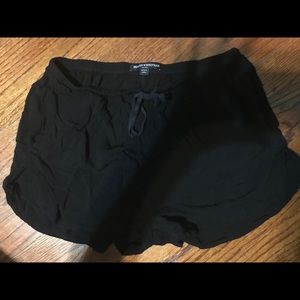 BRANDY MELVILLE SHORTS